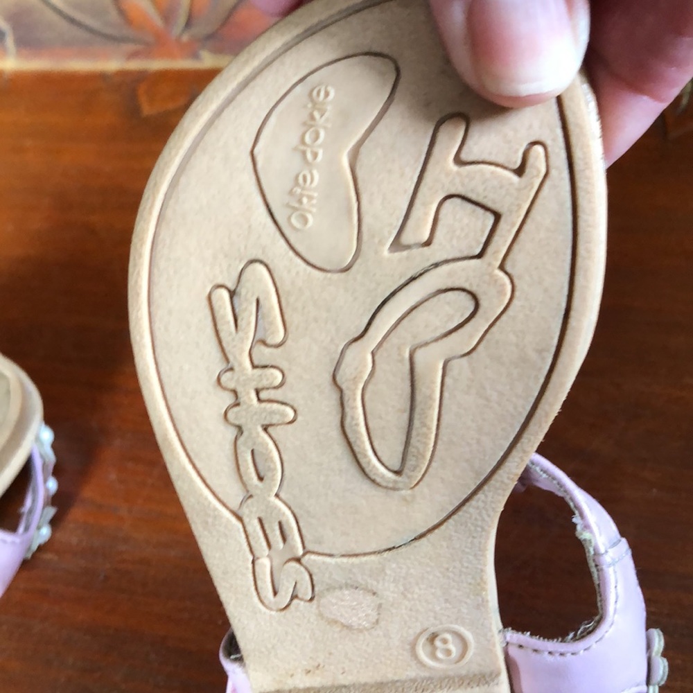 Sandals - Picture 4 of 4